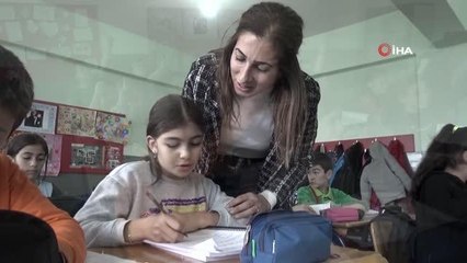 Tekkeköy'de öğrenci ve öğretmenlerden anlamlı klip