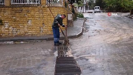 Kuşadası Belediyesi'nden sağanak seferberliği