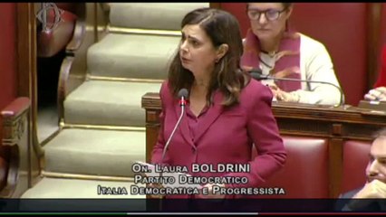 Violenza online contro le donne, Boldrini lancia #eiotipubblico