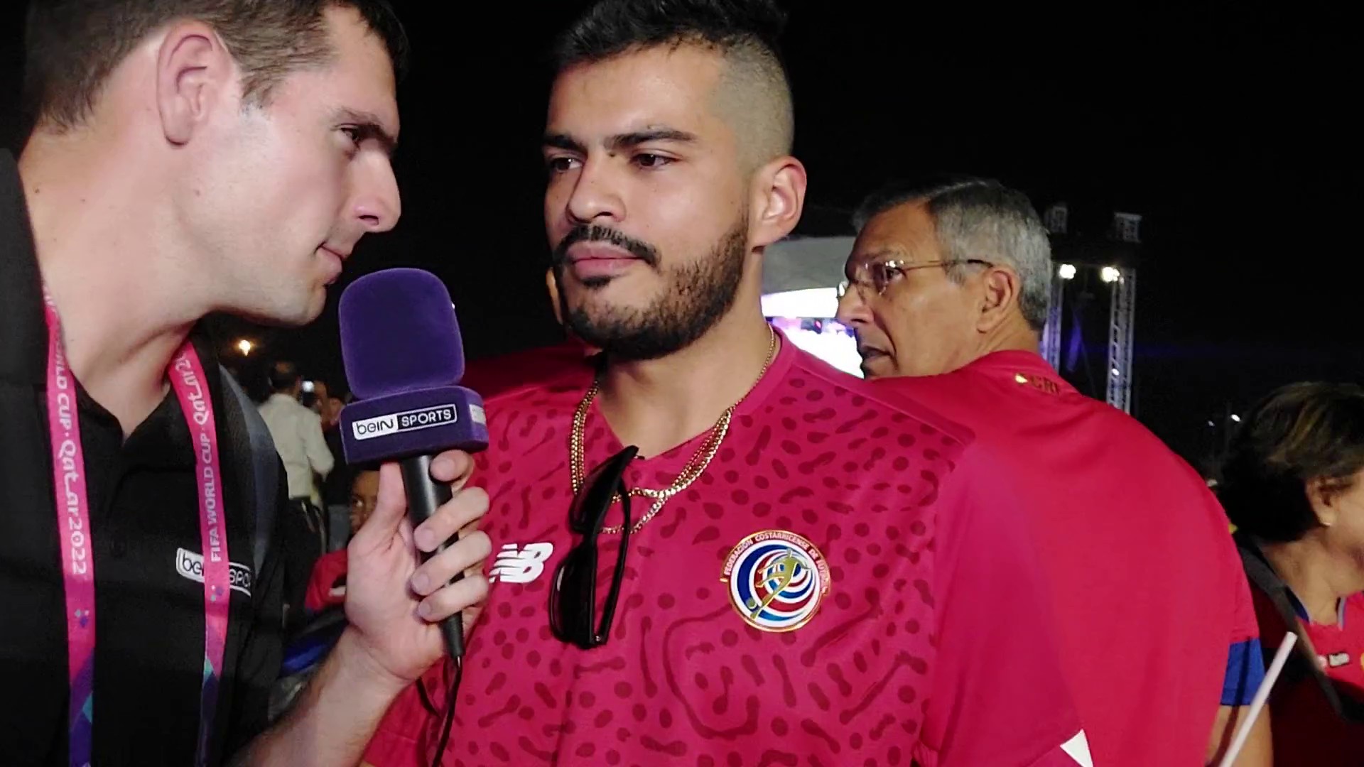 Hinchas de Costa Rica y España viven la fiesta en Qatar