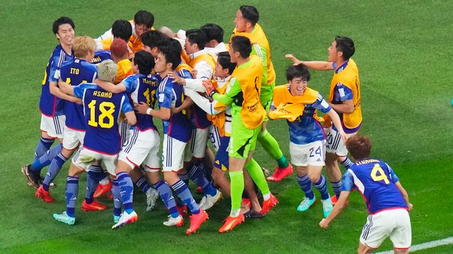 Ещё один неудачный старт фаворитов: Германия проиграла Японии со счётом 1:2