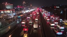 İstanbul'da trafik yoğunluğu yüzde 90 seviyelerine ulaştı