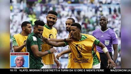 "Cari calciatori, ora è il momento di parlare perché i gesti simbolici non bastano ▷ Damascelli