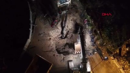 DÜZCE'DE DEPREMİN ARDINDAN SU KESİNTİSİ YAŞANIYOR