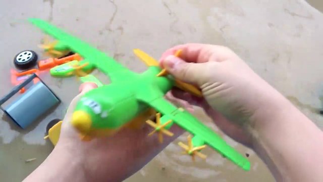 Fine Toys Construction Vehicles Looking for underground Car Toy