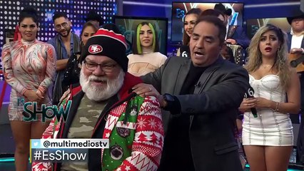 Datsy le regala sensual masaje a su tío 'Santa Claus'