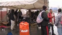 Migrantes pasan frío en Nuevo León en espera del sueño americano
