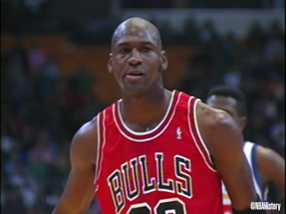 This Day in History Michael Jordan Eyes Closed Free Throw Vidéo
