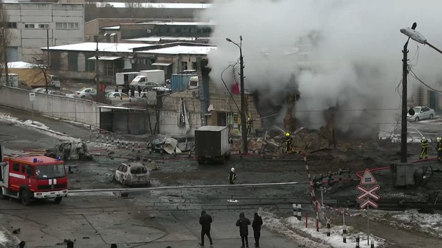 القصف الروسي على كييف يؤدي لقطع الماء والكهرباء عن مناطق واسعة