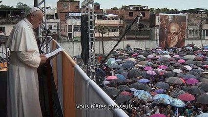 In Viaggio Bande-annonce VO (2022) Jorge Mario Bergoglio