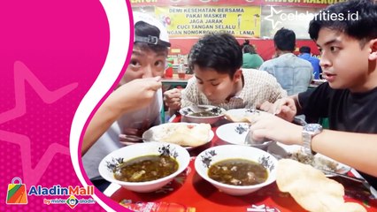 Jerome Polin Ajak Waseda Boys Makan Rawon, Begini Reaksinya
