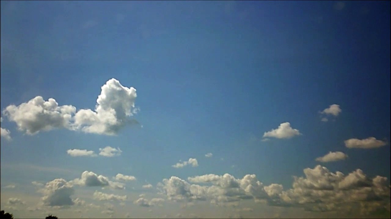 MCH 356 CLOUD WATCHING ON SUNNY SUMMER DAYS .