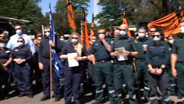 ACT paramedics step up calls for better pay conditions