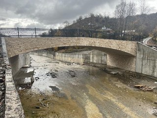 BARTIN'DA SELDE YIKILAN KÖPRÜLER YENİDEN YAPILDI