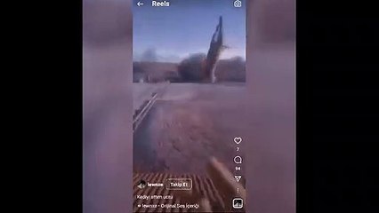 Haluk Levent kediyi çatıdan atan saldırganın peşinde