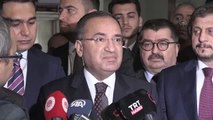 Adalet Bakanı Bozdağ, depremde hasar gören Düzce Adliyesinde incelemelerde bulundu Açıklaması