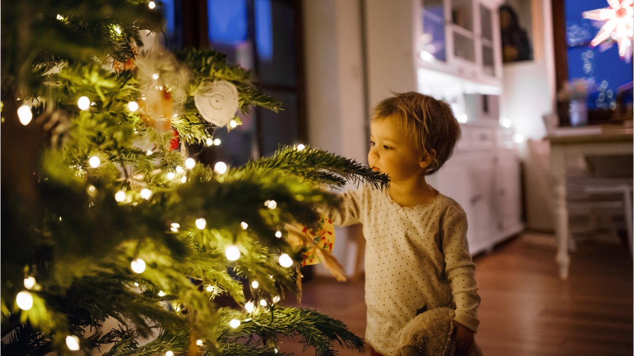 Adventsdeko: lichterketten mit stromkabel leuchten günstiger