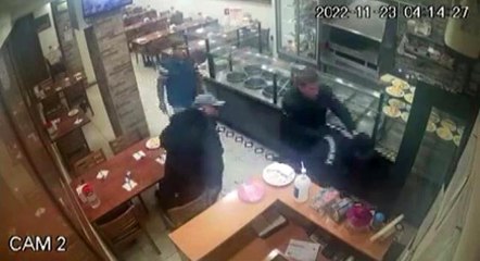 Düzce depremi Sakarya'yı böyle sallamış... Vatandaşların panik anları kamerada