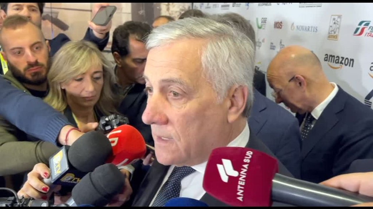 Manovra, Tajani: Forza Italia farà di tutto per migliorarla