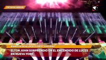 Elton John sorprendió en el encendido de luces en Nueva York