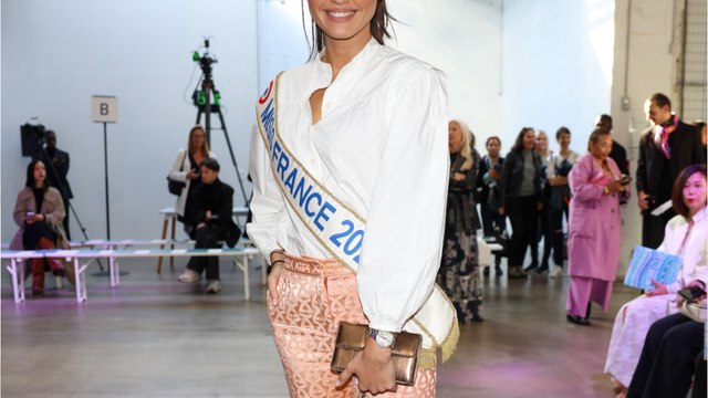 VOICI - C’est étrange quand même : ce détail qui a dérangé un ancien membre du jury de Miss France pendant l'émission