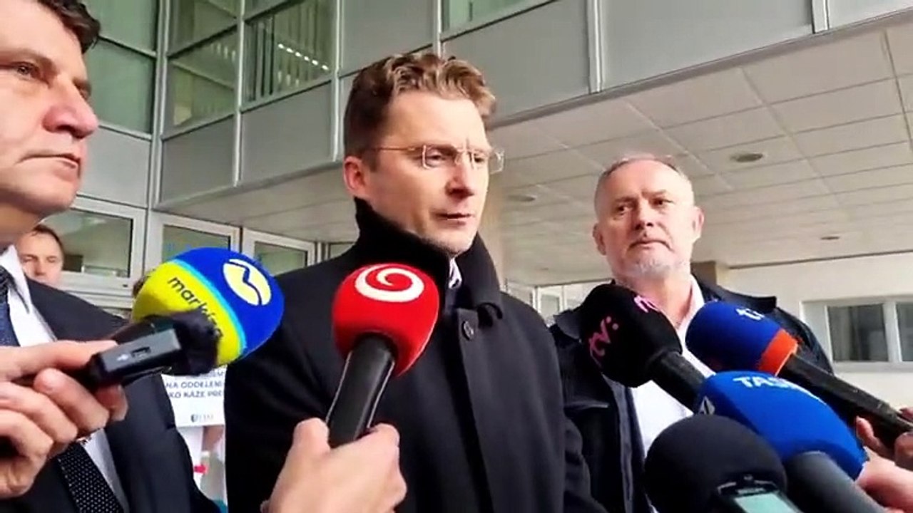 ZÁZNAM: Lekárski odborári vyzývajú politikov, aby upokojili situáciu v zdravotníctve