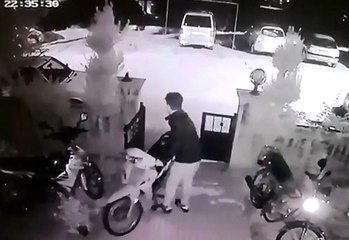 Hırsızdan, çalınan motosikletini geri istedi