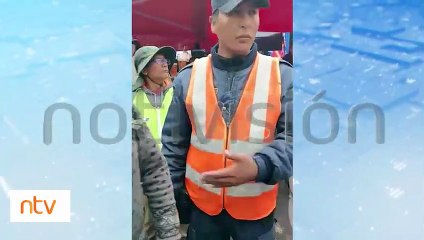 "No me voy a mover": Chofer de minibús agredió a dos funcionarios en la avenida Aroma