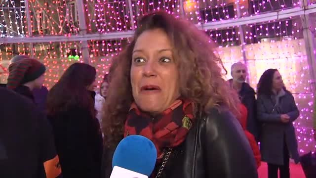 Deslumbran al planeta, ciegan a los vecinos del centro