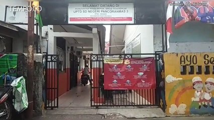 Dua Ruang Kelas SDN Pancoranmas 3 Rusak Berat, Belum Tersentuh Perbaikan
