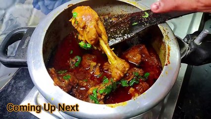 Tari Wala Chicken Curry in Pressure Cooker _ ऐसे बनता है स्पेशल तरी चिकन _ Tari Wala Chicken Recipe