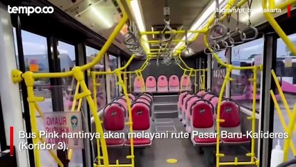 TransJakarta Kembali Operasikan Bus Pink Khusus Wanita