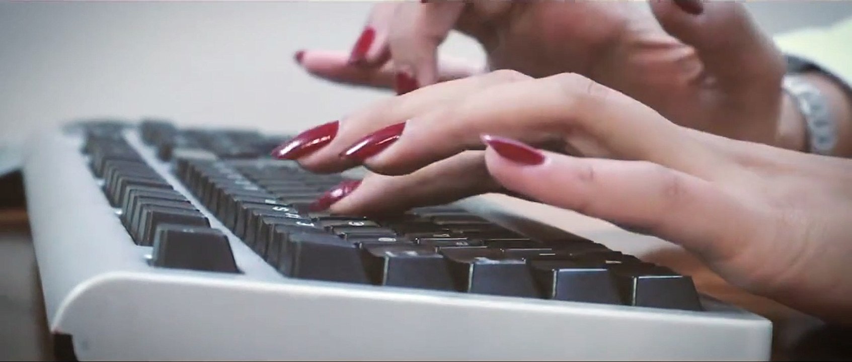 CHP İstanbul Gençlik Kolları'ndan Öğretmenler Günü paylaşımı: "Bizi biz yapanlara bir gün değil, her gün kıymet veriyoruz"