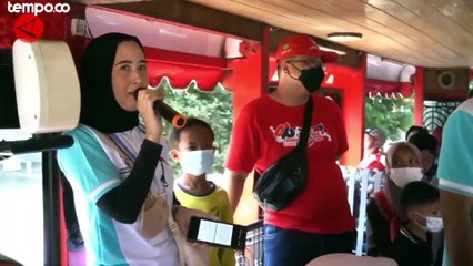 PT. DI Menggelar Open House, Warga Berkeliling Menggunakan Bandros