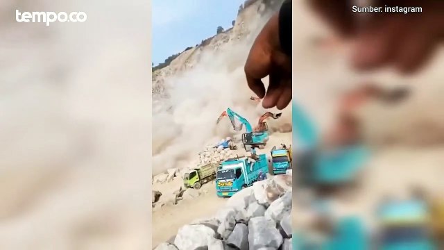 Detik-detik Tambang Galian Pasir Longsor di Leles Garut Terekam Kamera