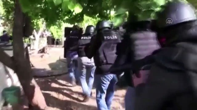 Terör örgütü PKK/YPG'ye operasyon! Gözaltılar var