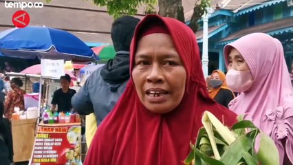 Tradisi Kirab Gunungan Grebeg Mulud di Keraton Solo