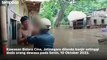 Momen saat Petugas Evakuasi Bayi Akibat Banjir di Jatinegara
