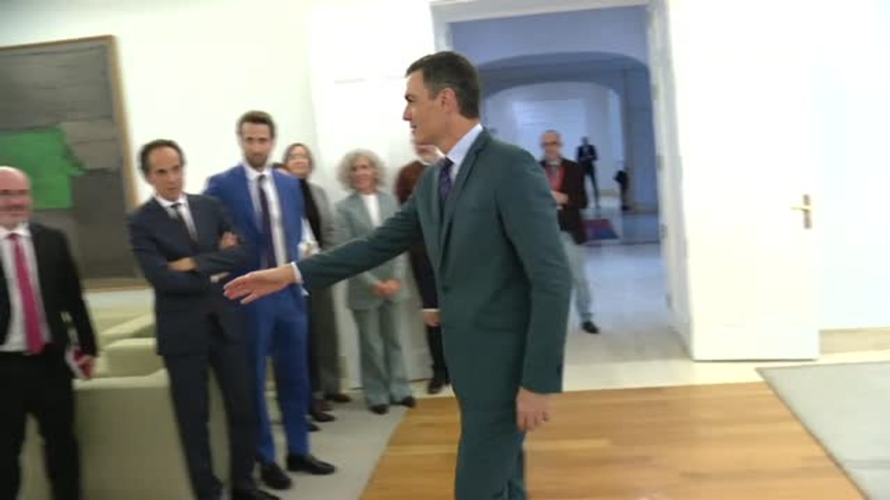 Sánchez recibe en Moncloa a los nuevos astronautas españoles de la Agencia Espacial Europea (ESA)