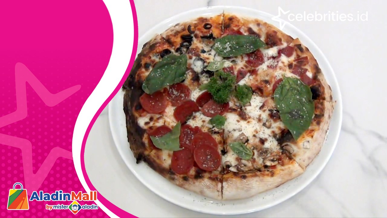 Bikin Ngiler, Mencoba Pizza 4 Musim di Padalarang