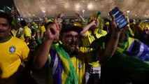 Brasileiros celebram vitória em estreia no Catar