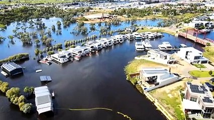 Emergency flood evacuation issued for Mildura, Victoria