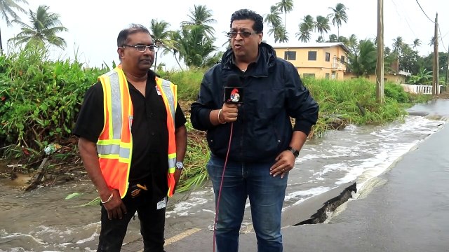 COCONUTS ROAD CRUMBLING