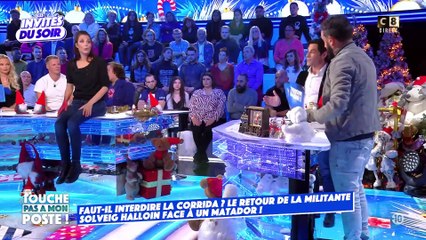 Débat sur la corrida dans TPMP : Colère des internautes après  l'intervention ridicule et surjouée d'une pseudo défenseuse des animaux - Le matador Marc Serrano, invité en direct, quitte le plateau
