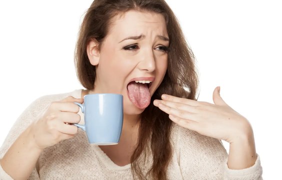 Langue brûlée par des aliments chauds : voici la solution ultime