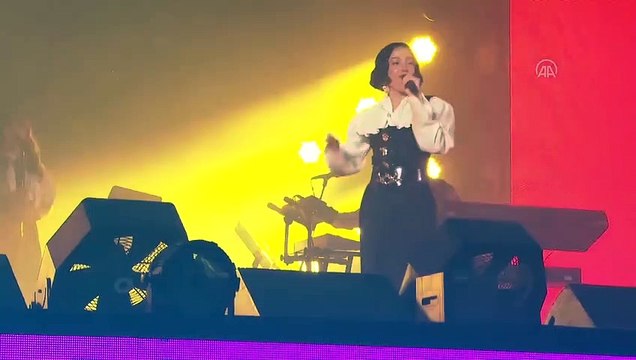 Katar'da Zeynep Bastık fırtınası