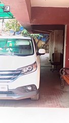 Sara Ali Khan ने मीडिया से छुपाया चेहरा