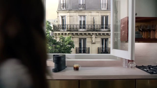 Nouvelle publicité pour Nespresso avec George Clooney, Jean Dujardin et Camille Cottin - VIDEO