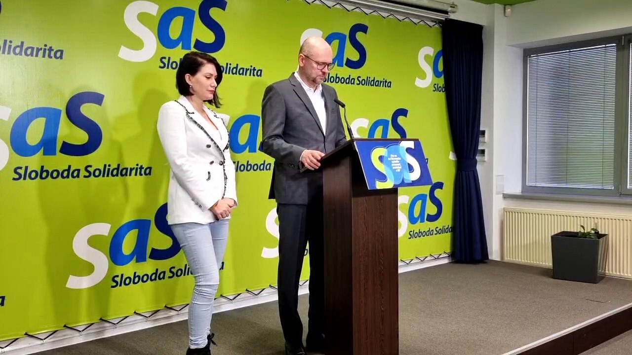 ZÁZNAM: SaS vyzýva vládu na návrat k systémovým riešeniam, LOZ na prijatie ponuky