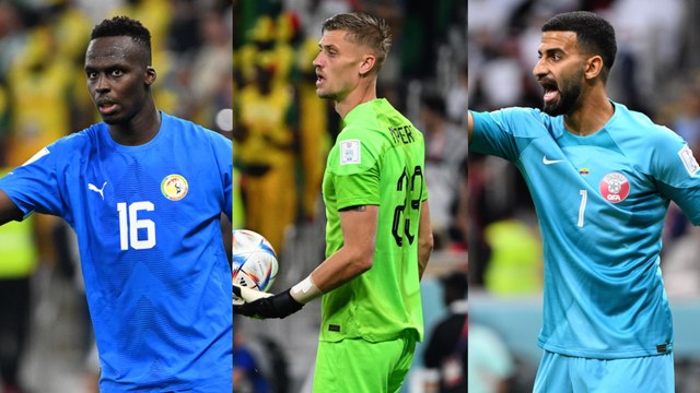 Les tops-flops des gardiens de la première journée - Foot - CM 2022